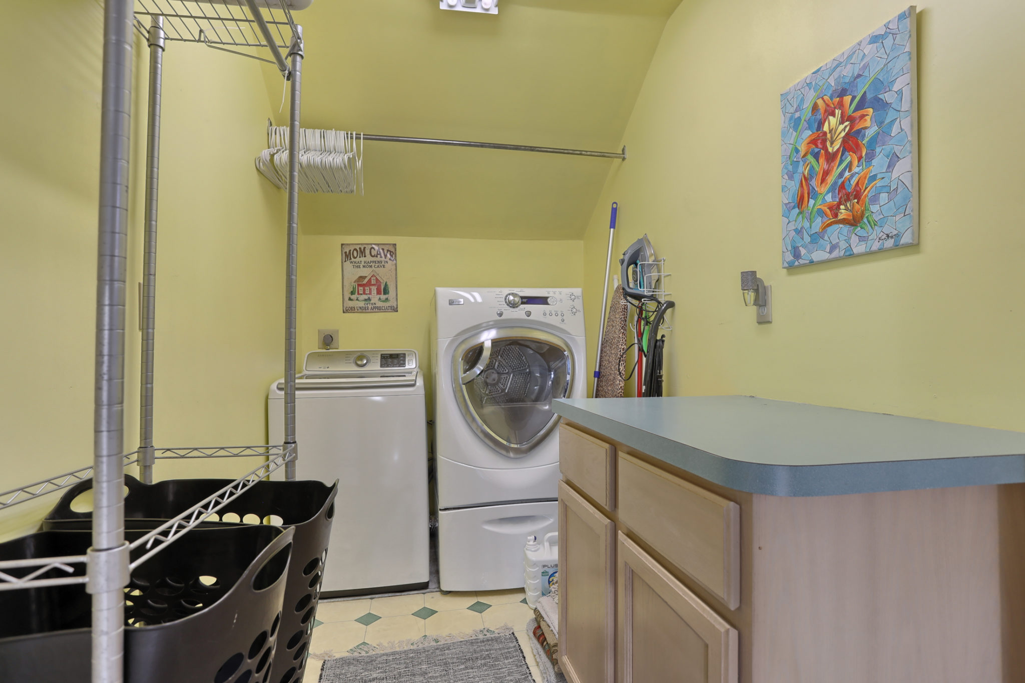 233 Troon Way Laundry Room • Emmily Longenecker Team Iron Valley