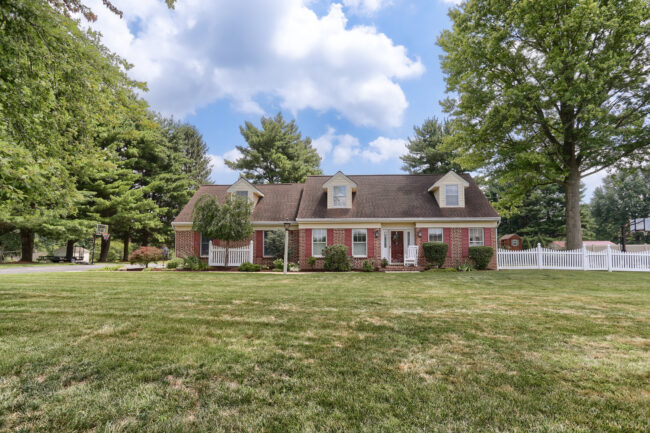 116 Maple Lane Cape Cod home in Lebanon PA